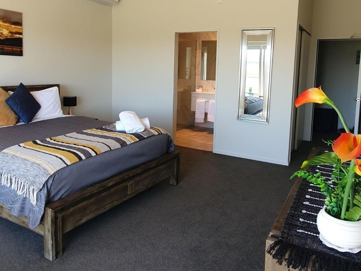 Pukaki Air Lodge Twizel Esterno foto