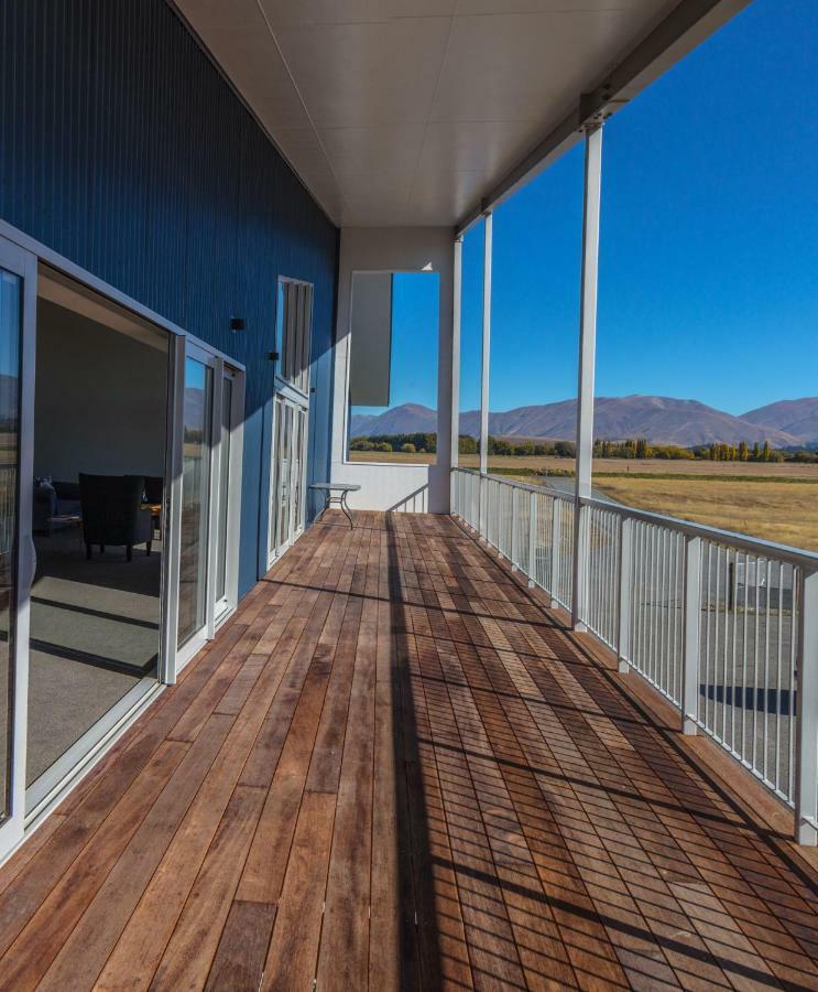 Pukaki Air Lodge Twizel Esterno foto